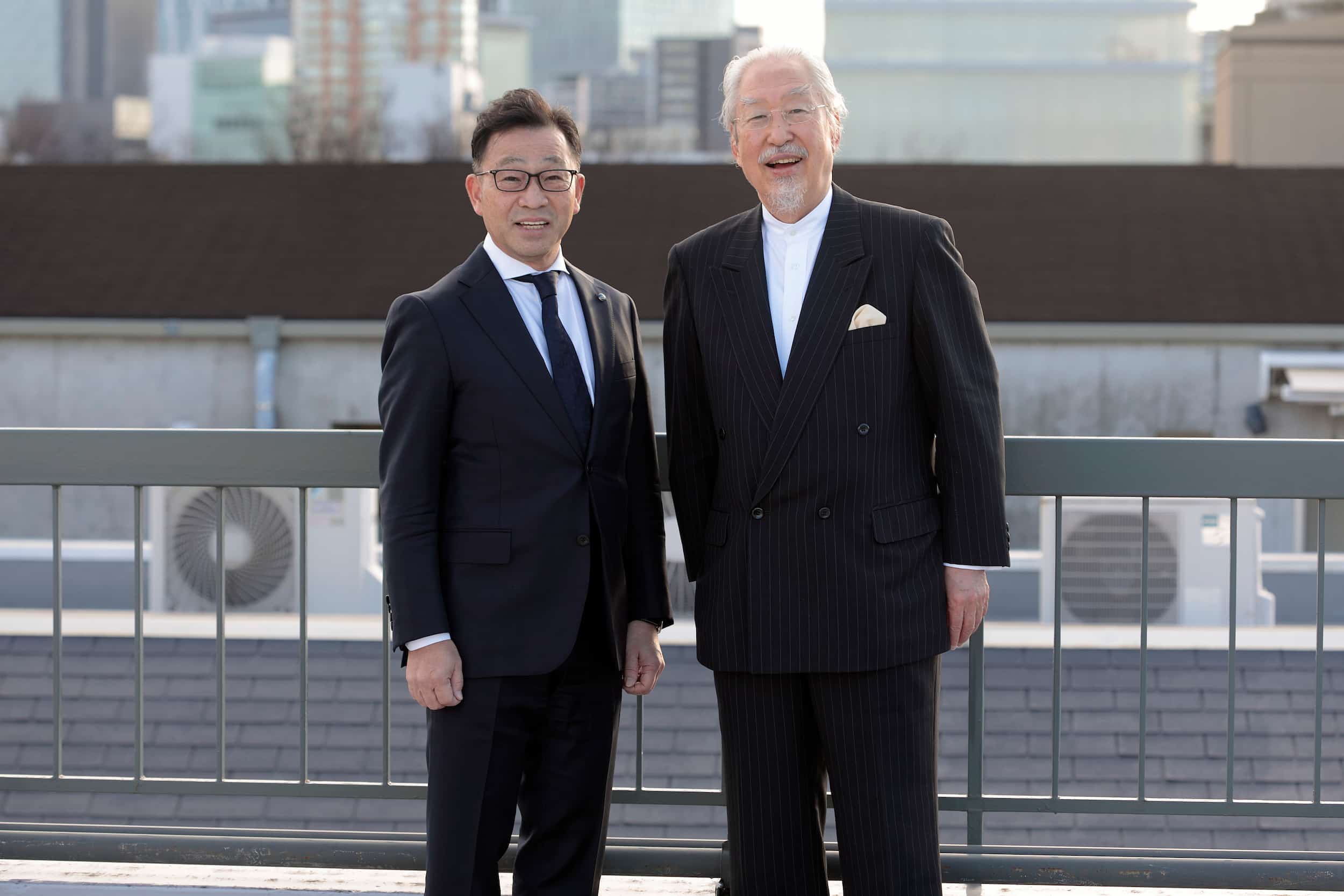田口佳史今井博文による特集記事 繁栄するものと廃れゆくものの