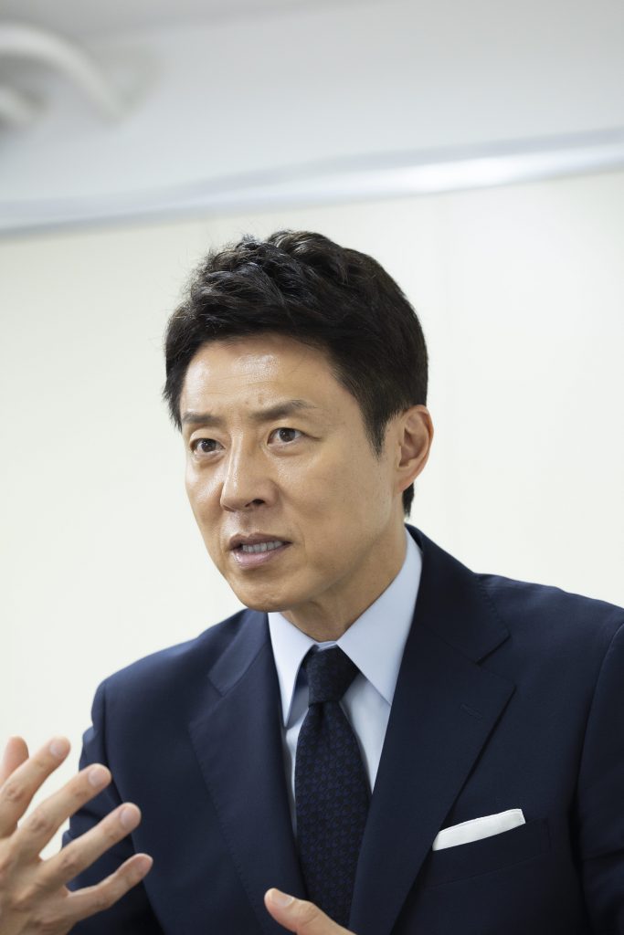 「修造は修造を倒せ」——松岡修造を目覚めさせた〝心の師〟からのファクス|人間力・仕事力を高めるWEB chichi|致知出版社