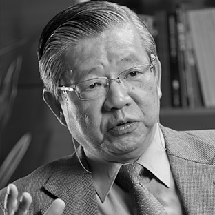 中西輝政氏（京都大学名誉教授）